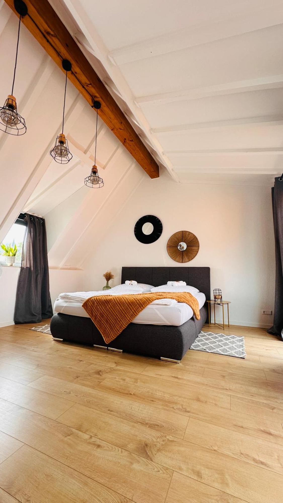 Amao-Green I 90Qm I Penthouse Maisonette Mit Rooftop I City Center I King-Size Betten Lahr  Buitenkant foto