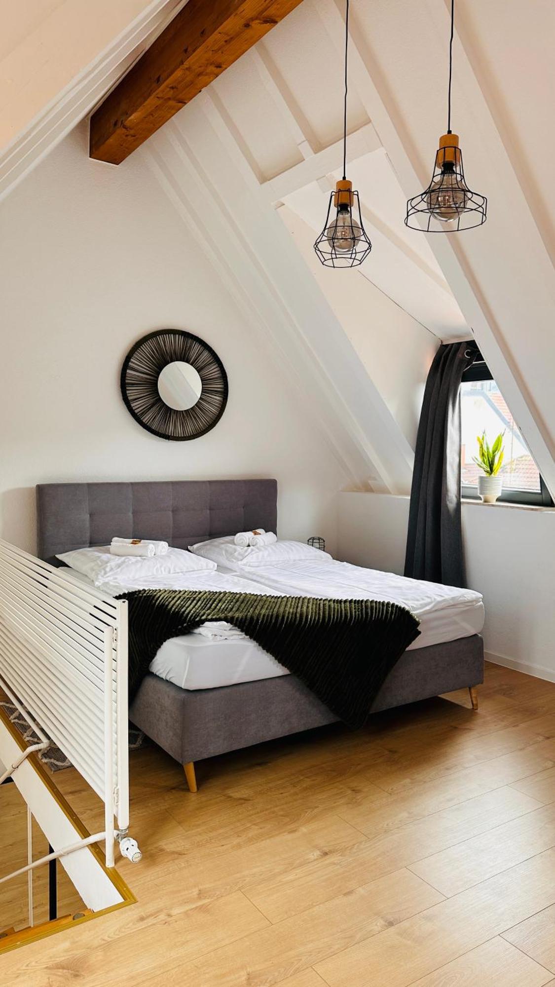 Amao-Green I 90Qm I Penthouse Maisonette Mit Rooftop I City Center I King-Size Betten Lahr  Buitenkant foto